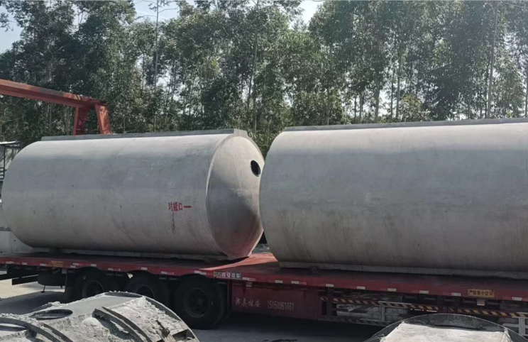 混凝土化糞池